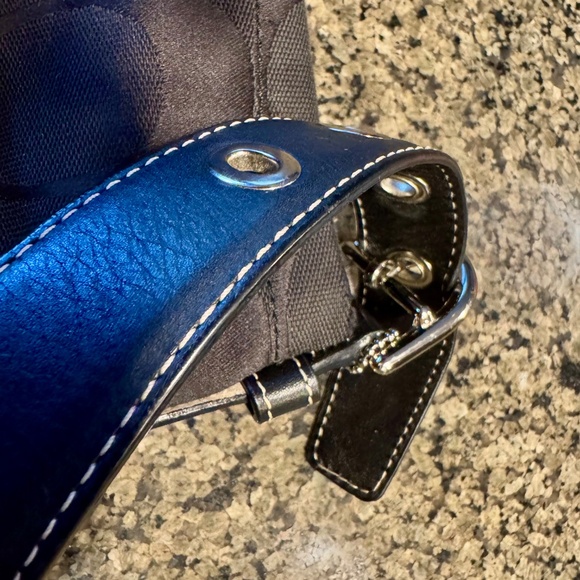 Coach Black Handbag - Picture 3 of 5